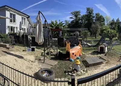 Bild aus Berner von der Villa Arya in Rheinland-Pfalz, wo unsere Berner Sennenhund-Hunde in einer liebevollen Umgebung aufwachsen.